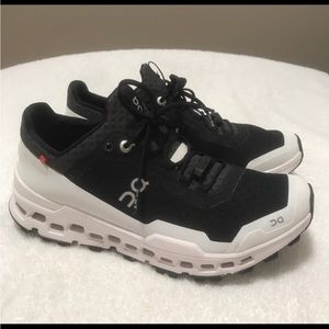 On Cloud Cloudultra Black White Sneaker Women's Size 7.5 Running 449538